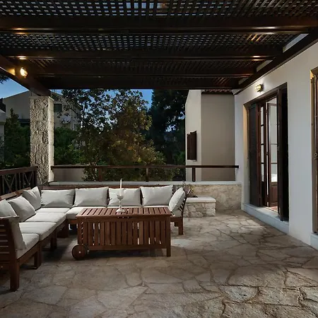 Вілла Koukounari Luxury Ханья (Крит)