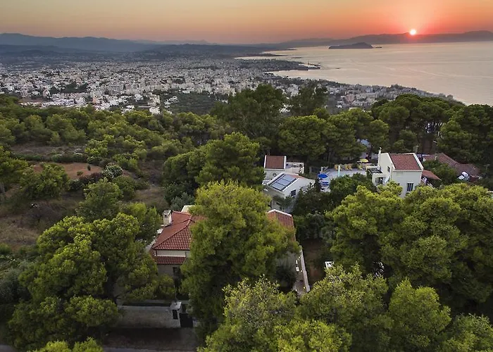 Villa Koukounari Luxury *