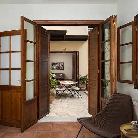 Вилла Koukounari Luxury *