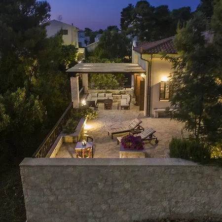 Koukounari Luxury * Chania (Crete)